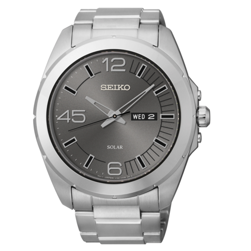 ... SEIKO Solar Day/Date Gents Sports Watch(NO MORE BATTERIES EVER