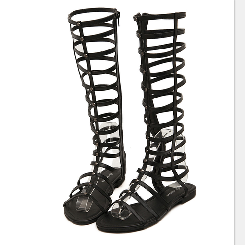 Shoes - Ladies knee high gladiator sandals was sold for R550.00 on 12 ...
